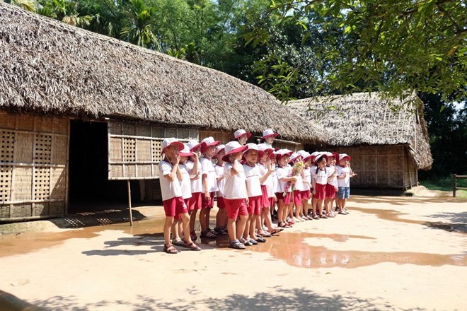 Over 38,600 visit Kim Lien relic site in Nghe An