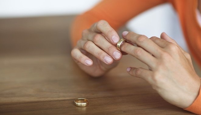 Chồng biết vợ ngoại tình qua lời nói ngây thơ của con gái 3 tuổi Ảnh: Pinterest.com