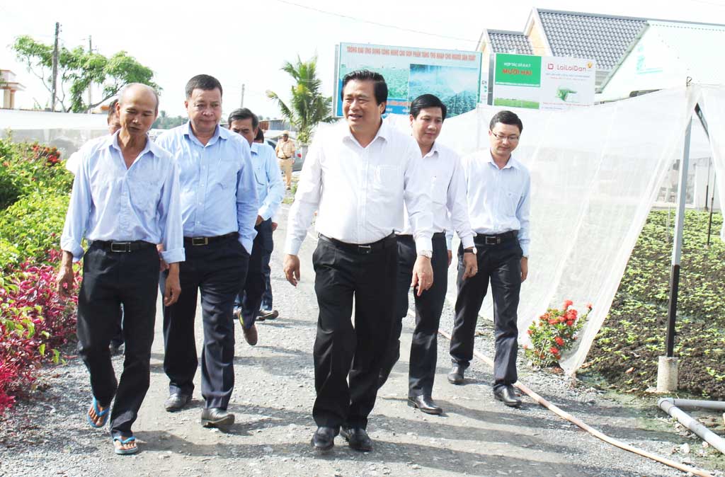 Bí thư Tỉnh ủy Phạm Văn Rạnh: Kịp thời tháo gỡ khó khăn, vướng mắc, bảo đảm Đường tỉnh 830 hoàn thành đúng tiến độ