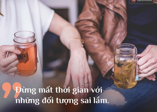 Yêu một người không dành cho mình có gì vui đâu, sao cứ phải cố gắng bên cạnh họ? (Ảnh minh họa)