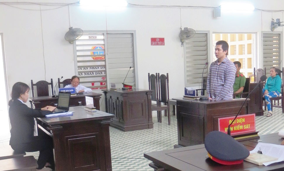 Bị cáo Võ Minh Hòa tại phiên tòa xét xử
