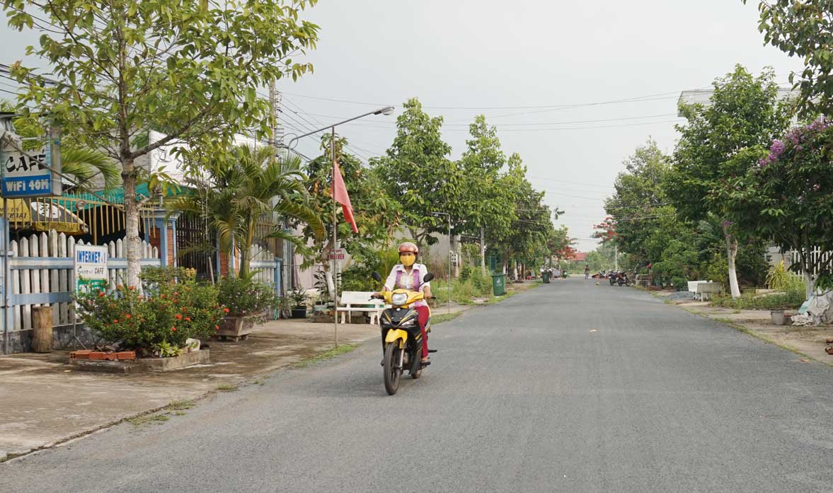 Đường nội ô khu phố 1 ngày càng sạch, đẹp, văn minh