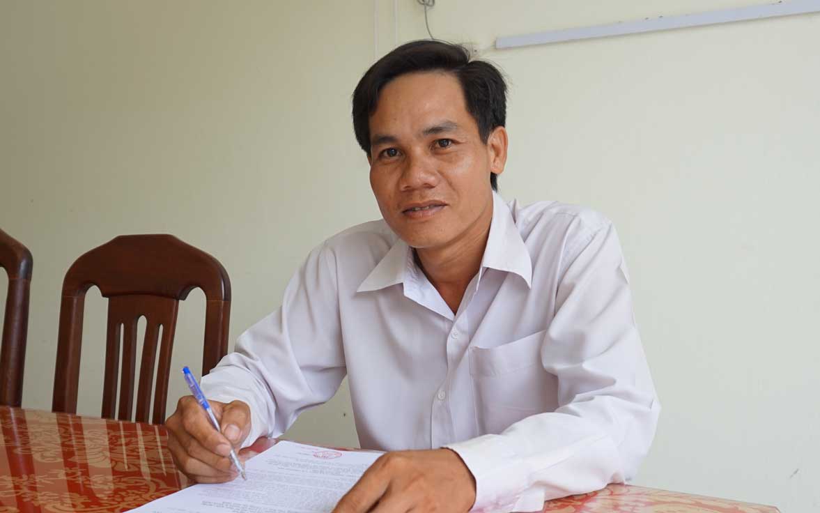 Mộc Hóa: Những điển hình trong phong trào thi đua yêu nước Anh Lê Quốc Thi luôn gương mẫu trong thực hiện nhiệm vụ, có nhiều sáng kiến trong lãnh đạo, điều hành các mục tiêu phát triển KT-XH của địa phương