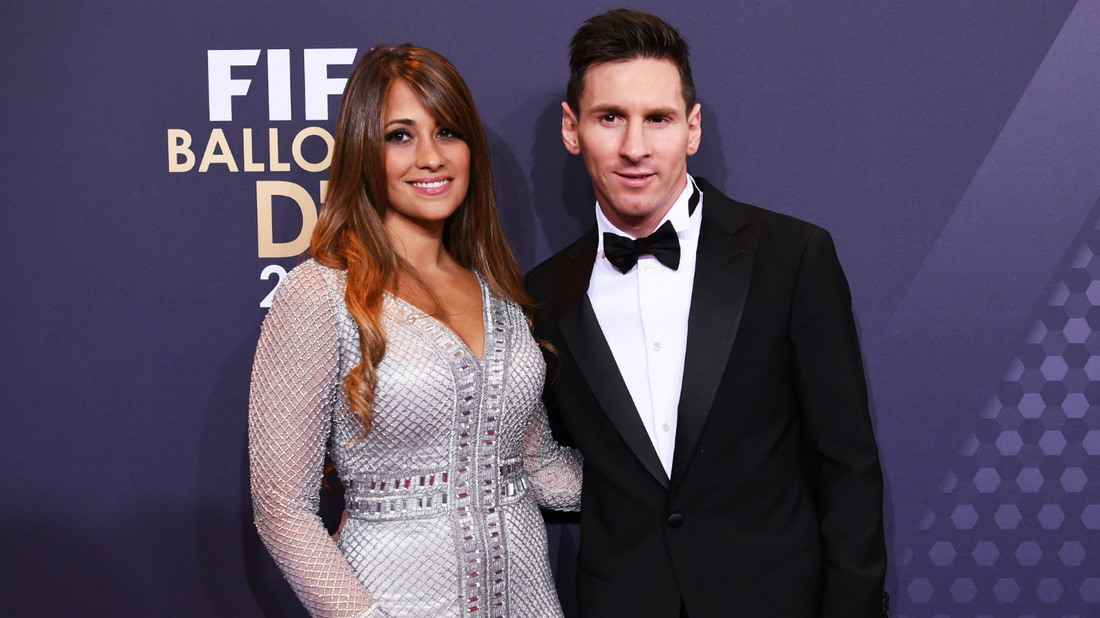 Messi và bà xã là Roccuzzo - Ảnh: Twitter