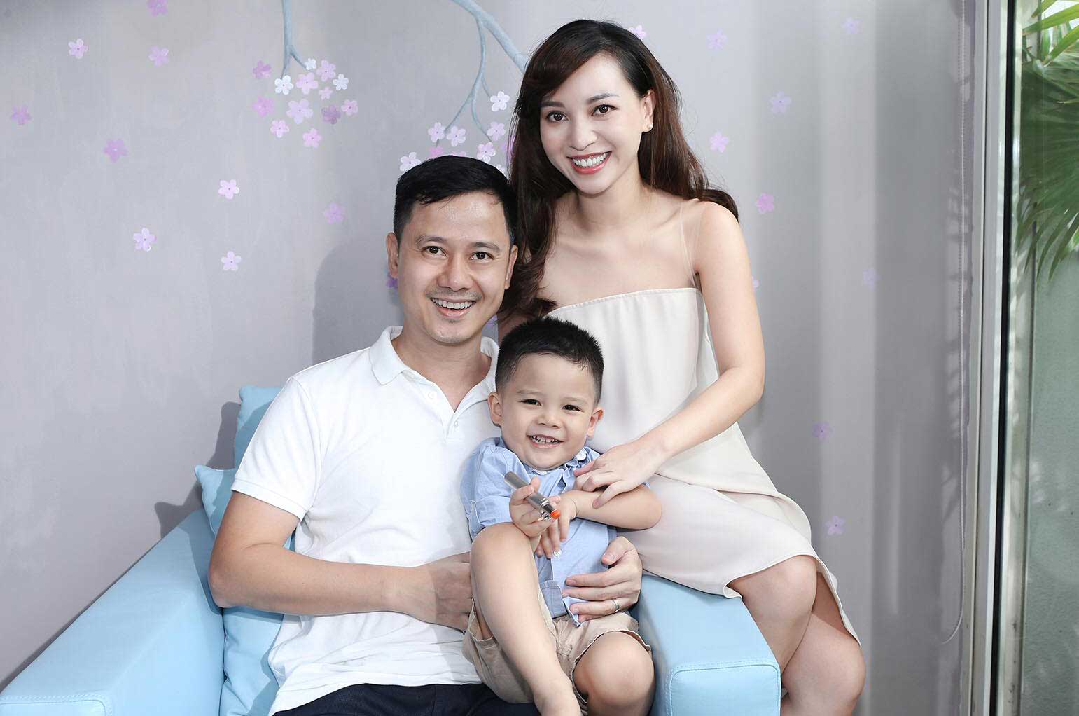 Hannah Nguyễn: Muốn truyền cảm hứng làm đẹp cho phụ nữ Hạnh phúc bên gia đình nhỏ