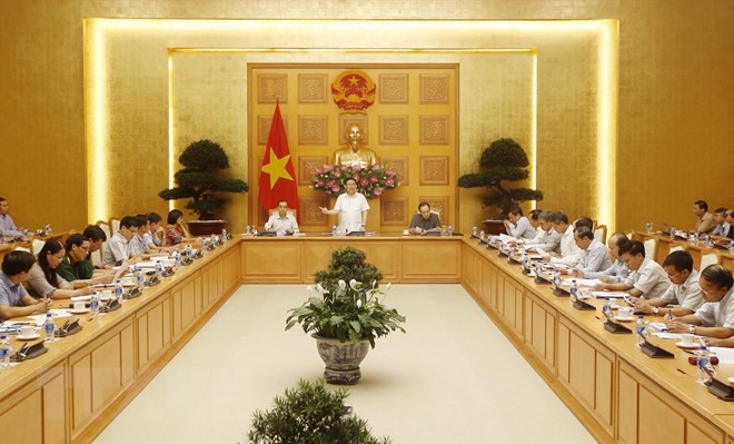 Phó Thủ tướng Vương Đình Huệ chủ trì cuộc họp Ban chỉ đạo phòng, chống rửa tiền. (Ảnh: Lâm Khánh/TTXVN)