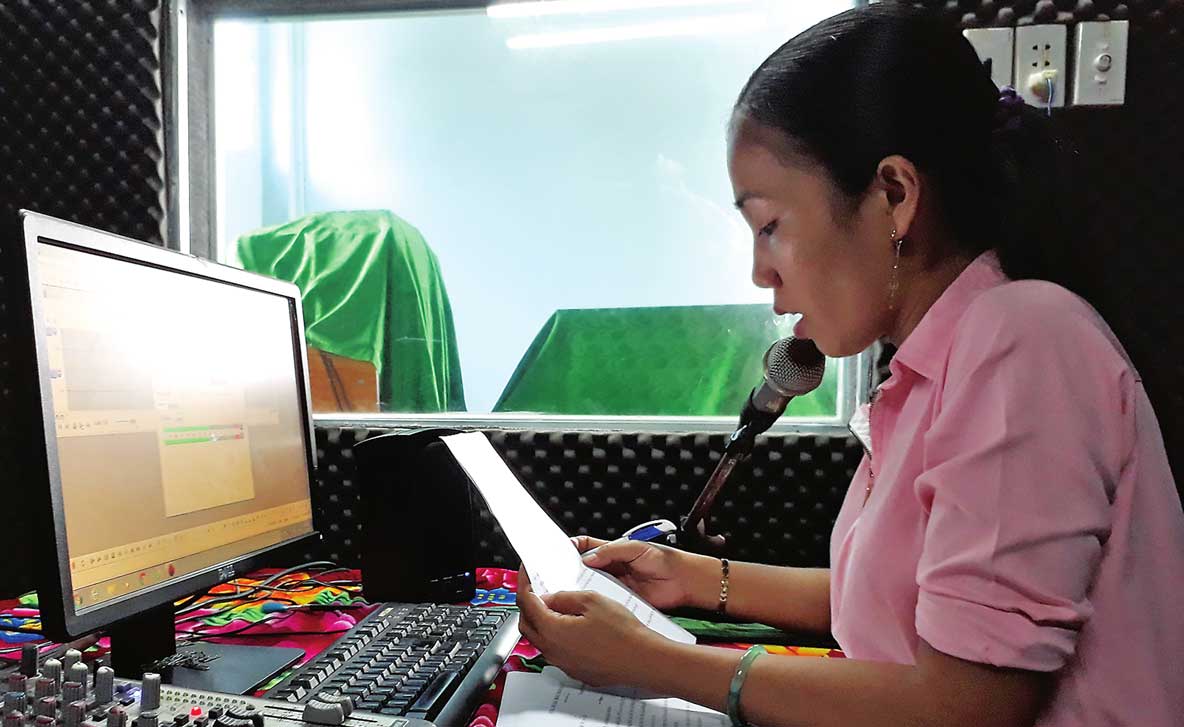 Đây là Đài Truyền thanh huyện Tân Hưng... Mỗi tuần, đài duy trì phát sóng 7 chương trình