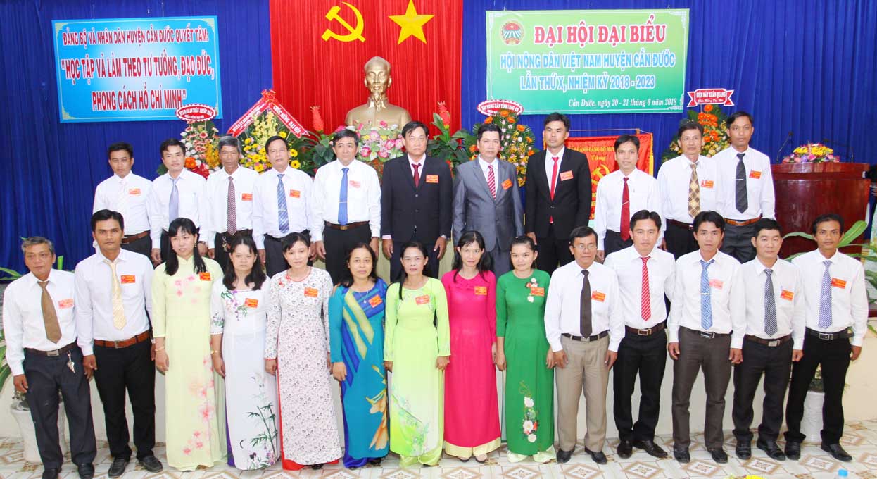 Ban Chấp hành Hội Nông dân huyện Cần Đước nhiệm kỳ 2018-2023. Ảnh: Kim Khánh