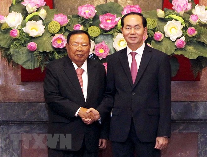 Chủ tịch nước Trần Đại Quang hội kiến với Tổng bí thư, Chủ tịch nước Cộng hòa Dân chủ Nhân dân Lào Bounnhang Vorachith. (Ảnh: Lâm Khánh/TTXVN)