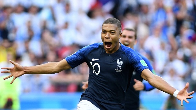 FIFA World Cup round 16 in pictures