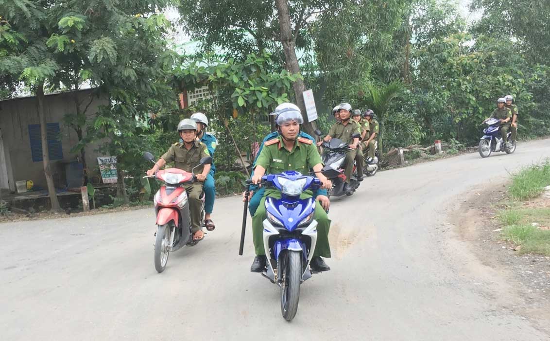 Công an xã Thanh Phú, huyện Bến Lức tổ chức tuần tra phòng chống tội phạm, tệ nạn xã hội