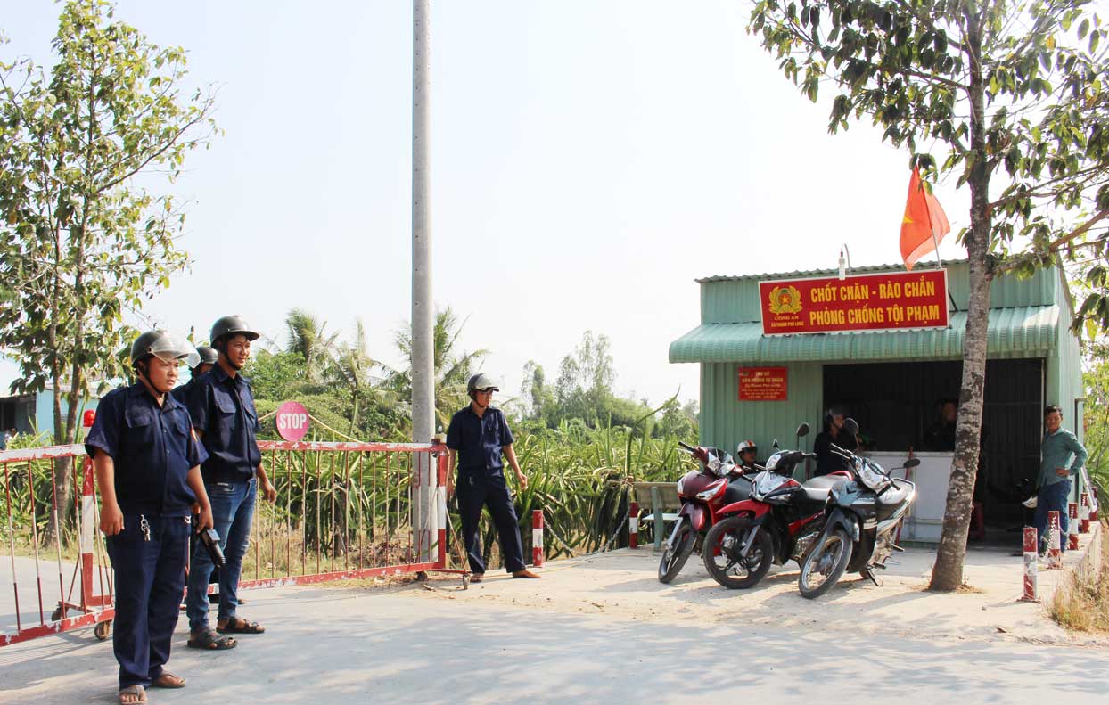 Mô hình tuần tra, chốt chặn xã Thanh Phú Long