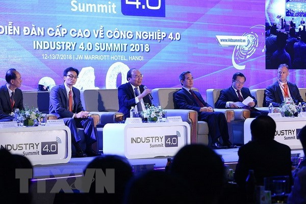 Thủ tướng: Nắm bắt cơ hội, nhanh chóng bước lên con tàu 4.0