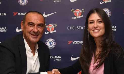 HLV Maurizio Sarri chính thức ký hợp đồng 3 năm với Chelsea. (Ảnh: Getty)