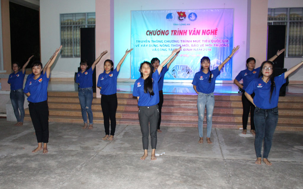 Tuổi trẻ xung kích xây dựng đời sống văn hóa Phong trào văn hóa - văn nghệ, thể dục - thể thao ngày càng phát triển, góp phần tạo sân chơi lành mạnh, bổ ích cho đoàn viên, thanh niên