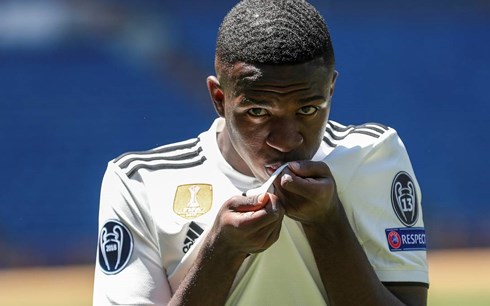 Thể thao 24h: Tân binh của Real gọi Ronaldo là “huyền thoại“