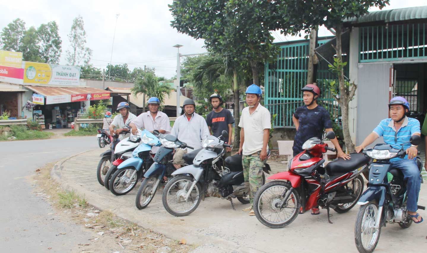 Đội Dân phòng Honda khách phòng, chống tội phạm xã Bình Hiệp, thị xã Kiến Tường