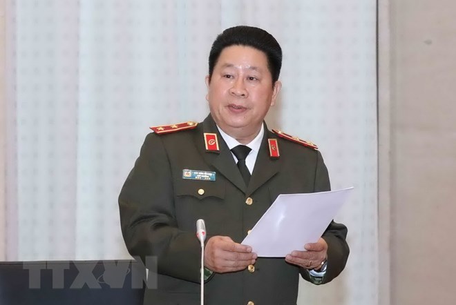Đề nghị thi hành kỷ luật Thứ trưởng Bộ Công an Bùi Văn Thành Trung tướng Bùi Văn Thành, Ủy viên Đảng ủy Công an Trung ương, Thứ trưởng Bộ Công an. (Nguồn: TTXVN)