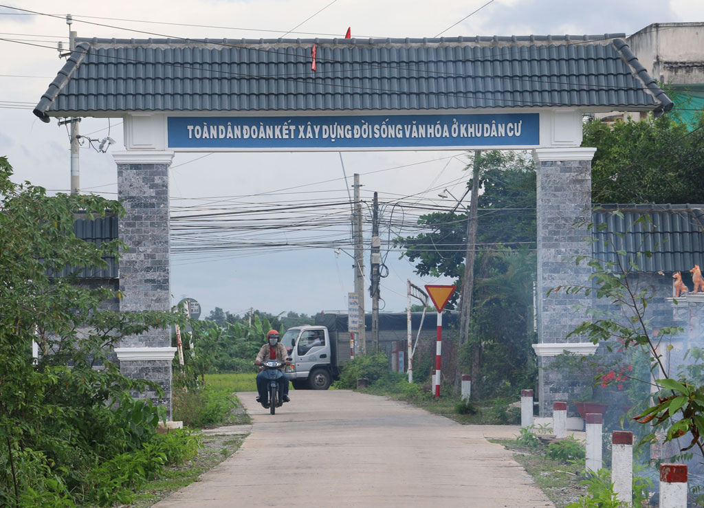 Nhơn Thạnh Trung được công nhận xã nông thôn mới năm 2015