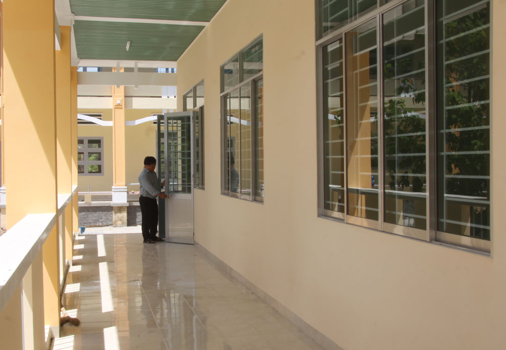 Phòng học được xây mới, kịp thời bàn giao và đưa vào sử dụng trong năm học mới