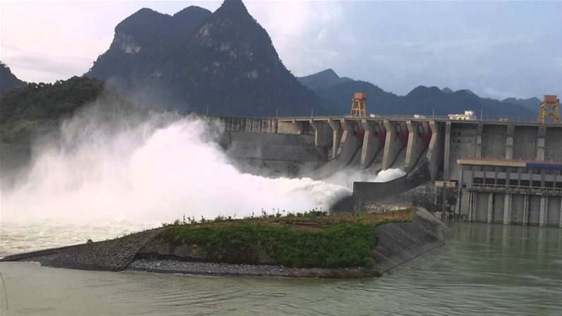 Prime Minister urges measures to enhance dam safety