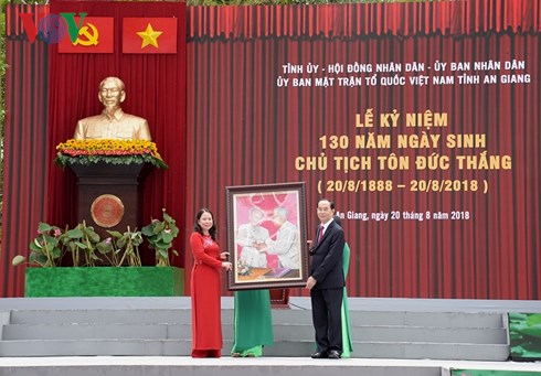 Chủ tịch nước: Nguyện phấn đấu thực hiện mong muốn của Bác Hồ, Bác Tôn