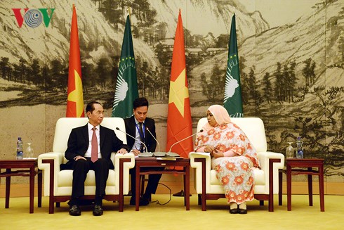 Chủ tịch nước Trần Đại Quang hội kiến Quyền Chủ tịch Liên minh Châu phi Amira Elfadil Mohammed Elfadil