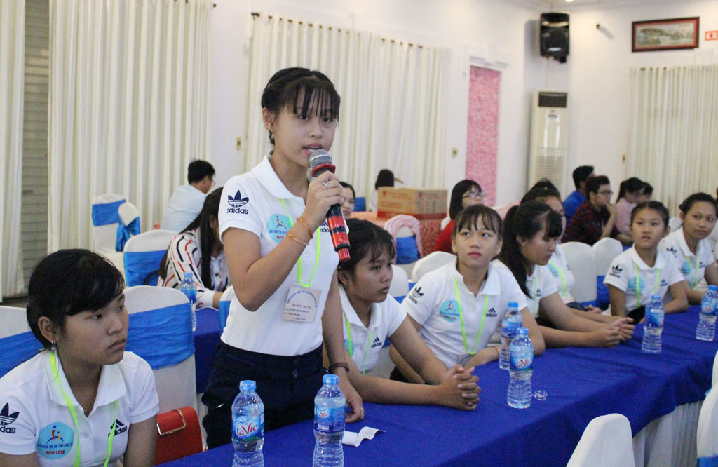 Làm gì để bảo vệ trẻ em trên môi trường mạng? Diễn đàn trẻ em cấp tỉnh 2018 là cơ hội để trẻ có dịp gặp gỡ, kiến nghị lãnh đạo UBND tỉnh, các sở, ngành tỉnh những vấn đề liên quan đến hoạt động chăm sóc và bảo vệ trẻ em