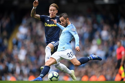 Ghi bàn dồn dập, Man City dễ dàng hạ đẹp Fulham
