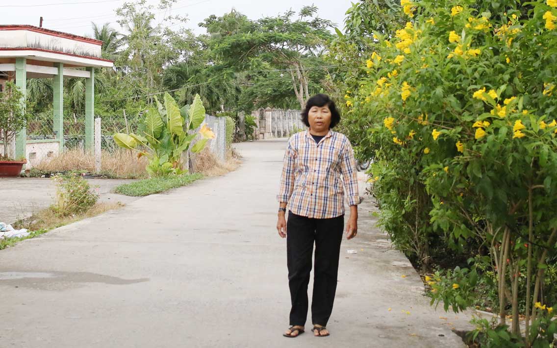 Một trong những con đường giao thông nông thôn được bà Nguyễn Thị Vẹn vận động xây dựng