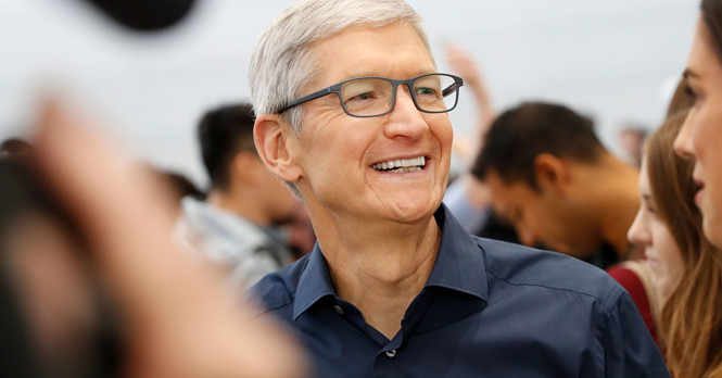 CEO Apple Tim Cook. Ảnh: Reuters