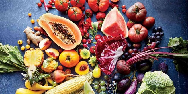 Ăn nhiều trái cây và rau quả không chỉ tốt cho sức khỏe, mà còn khiến bạn trông trẻ trung hơn