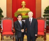 Tổng Bí thư Nguyễn Phú Trọng tiếp Đoàn đại biểu cấp cao Lào