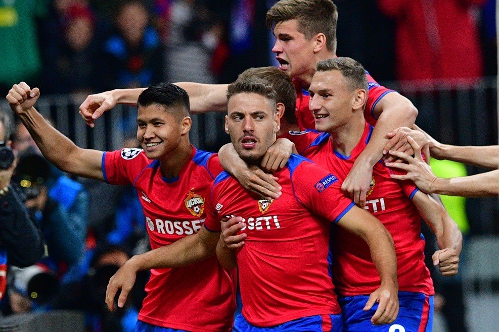 Niềm vui của các cầu thủ CSKA với chiến thắng bất ngờ trước Real Madrid