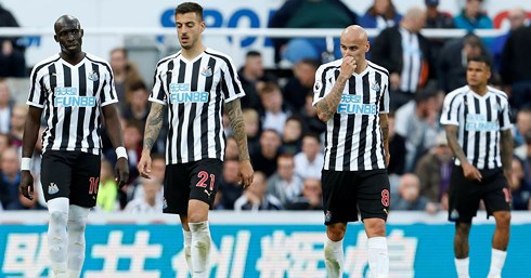 MU - Newcastle: Không thắng “Chích chòe” thì thắng ai?