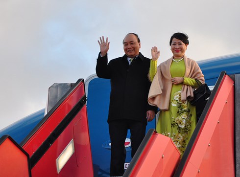 Thủ tướng Nguyễn Xuân Phúc cùng Phu nhân và Đoàn đại biểu cấp cao Việt Nam đã đến Thủ đô Copenhagen