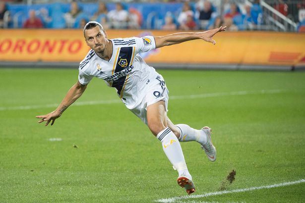 Real định mượn Ibrahimovic trong mùa đông