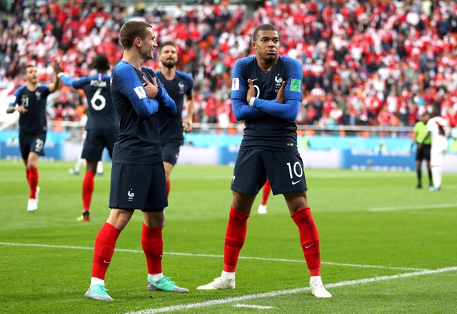 Bảng xếp hạng FIFA: Pháp mất ngôi số 1, Việt Nam đứng đầu Đông Nam Á