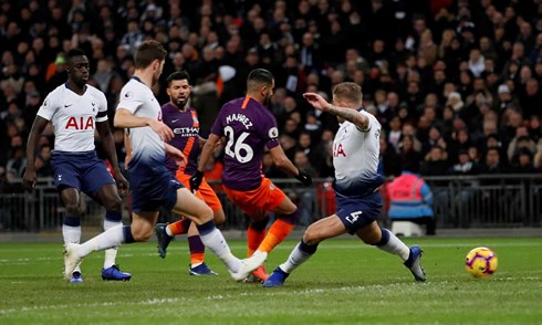 Hạ Tottenham, Man City trở lại ngôi đầu