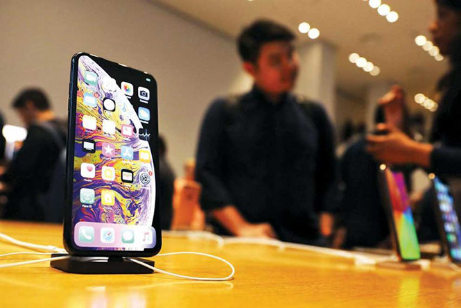Nhu cầu dành cho iPhone Xr trong tuần đầu tiên phát hành không cao. Ảnh: AFP