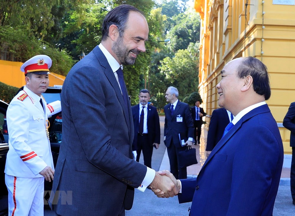 Chiều 2/11/2018, tại Phủ Chủ tịch, Thủ tướng Nguyễn Xuân Phúc chủ trì Lễ đón Thủ tướng Cộng hòa Pháp Édouard Philippe thăm chính thức Việt Nam từ ngày 2-4/11/2018. (Ảnh: Thống Nhất/TTXVN)