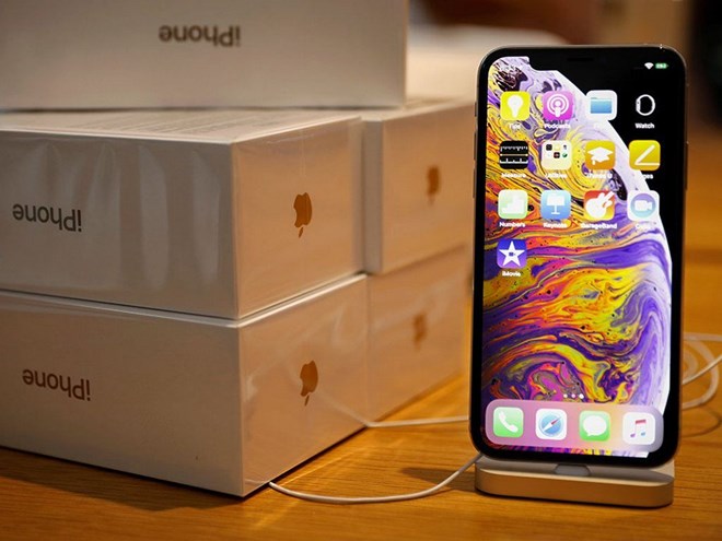 iPhone đang khiến giá cổ phiếu Apple rơi vào tình trạng hỗn loạn