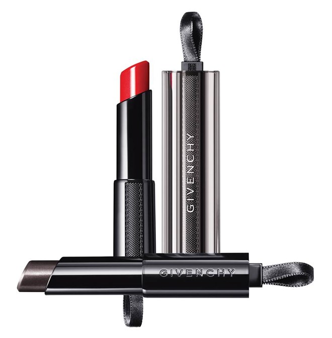 Gam màu đen kì bí của Givenchy Rouge Interdit Vinyl Noir Revelateur