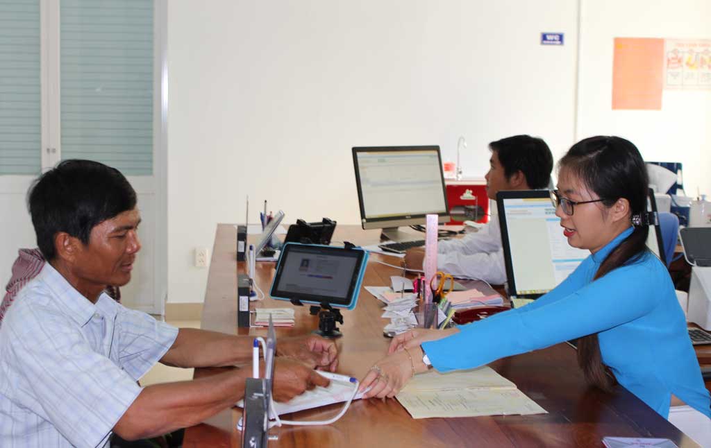 Liên thông giải quyết thủ tục hành chính - Tiện ích nhưng vẫn còn khó khăn