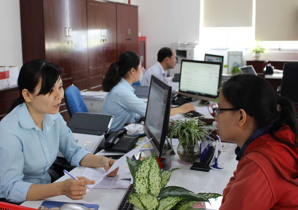 Liên thông giải quyết thủ tục hành chính - Tiện ích nhưng vẫn còn khó khăn