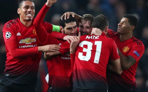 Southampton - MU: Chết đuối vớ được cọc