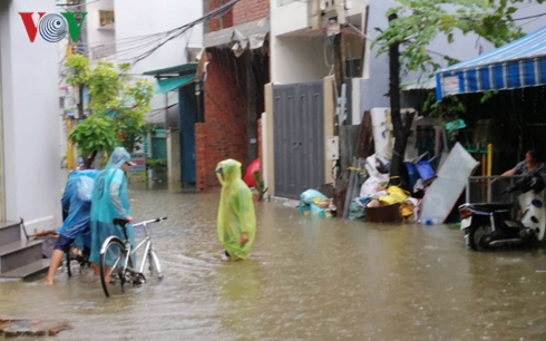 Khu dân cư ở Thanh Khê Đà Nẵng bị ngập nặng