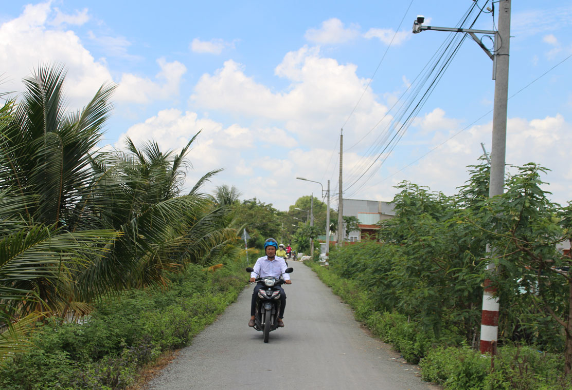 Nông dân với mô hình Đường quê an toàn Mô hình Đường quê an toàn góp phần giảm tai nạn, lập lại trật tự, an toàn giao thông trên địa bàn xã Phước Hậu, huyện Cần Giuộc