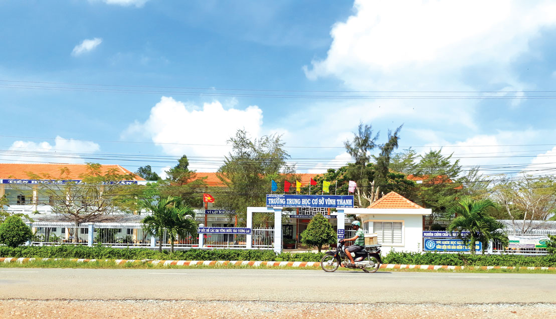 Quyết tâm được tái công nhận xã nông thôn mới Hệ thống trường lớp được đầu tư khang trang