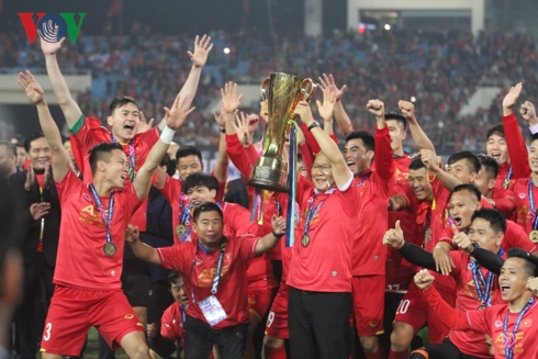 Chủ tịch AFC chúc mừng, khen ĐT Việt Nam xứng đáng vô địch AFF Cup